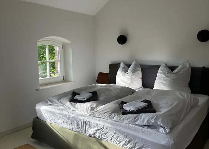 Design Uckermark Mit Riesigem Garten Ferdinandshof